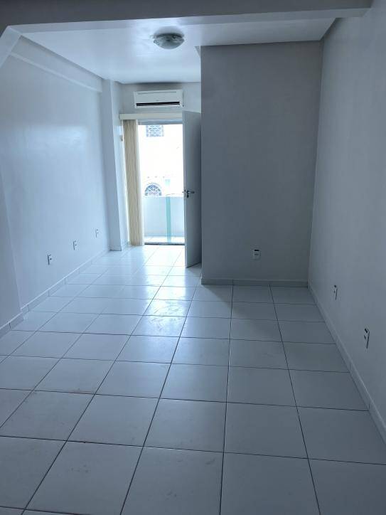 Prédio Inteiro para alugar com 1 quarto, 22m² - Foto 3