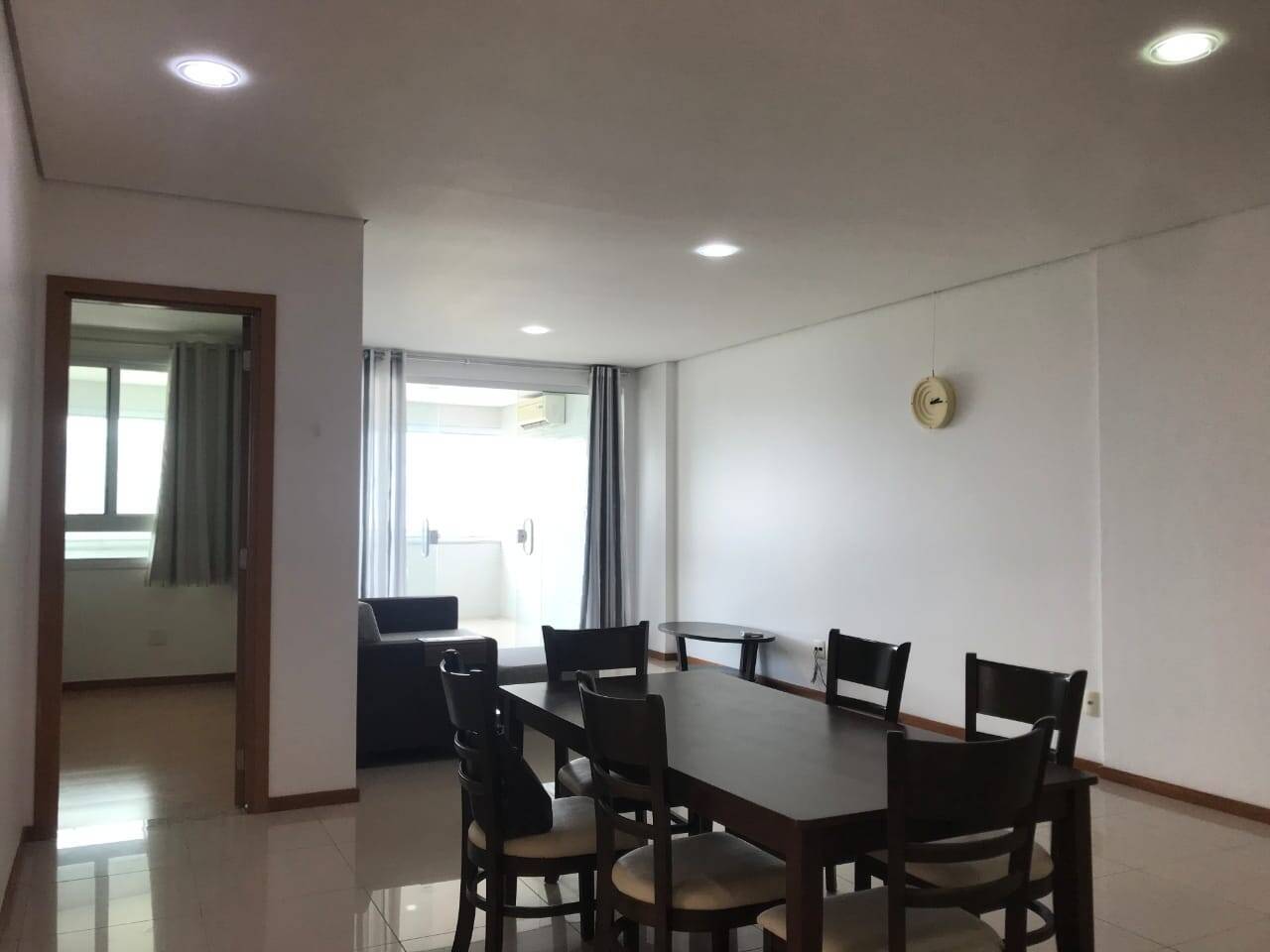 Apartamento para alugar com 3 quartos, 167m² - Foto 4