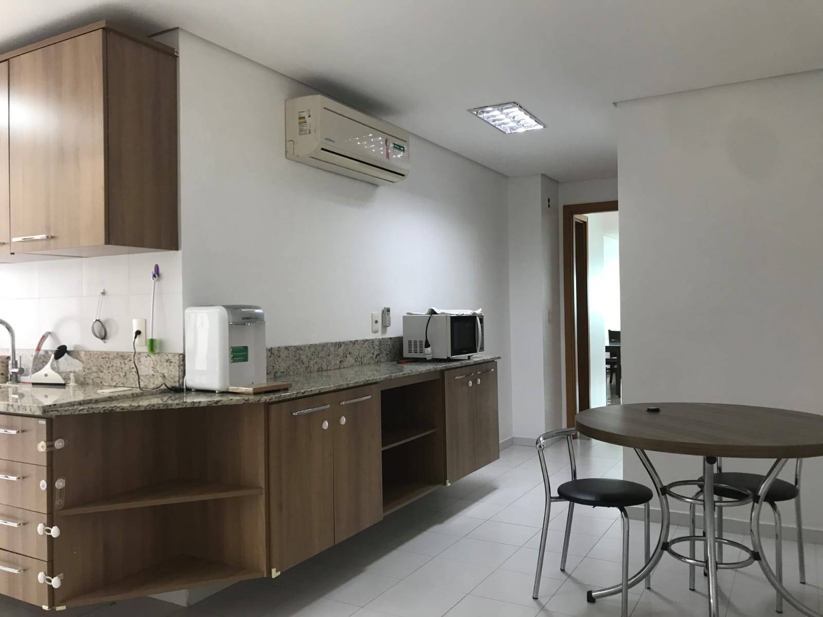 Apartamento para alugar com 3 quartos, 167m² - Foto 22