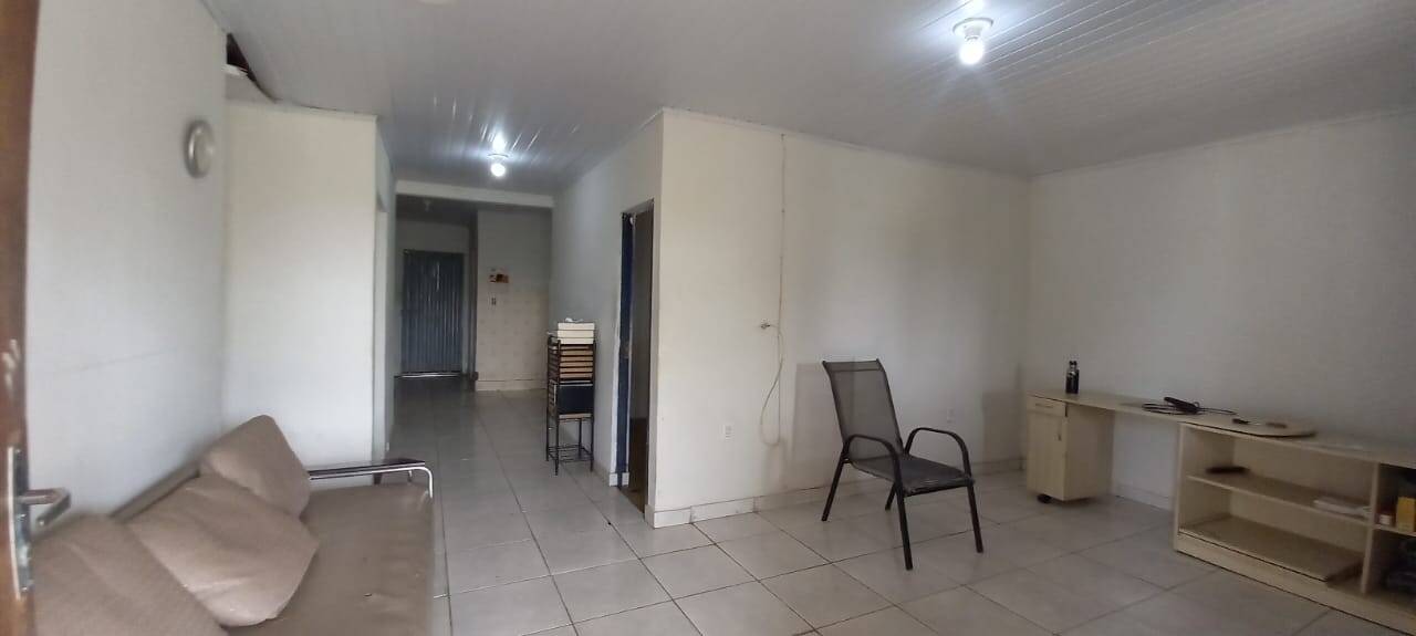 Casa à venda com 4 quartos, 200m² - Foto 7