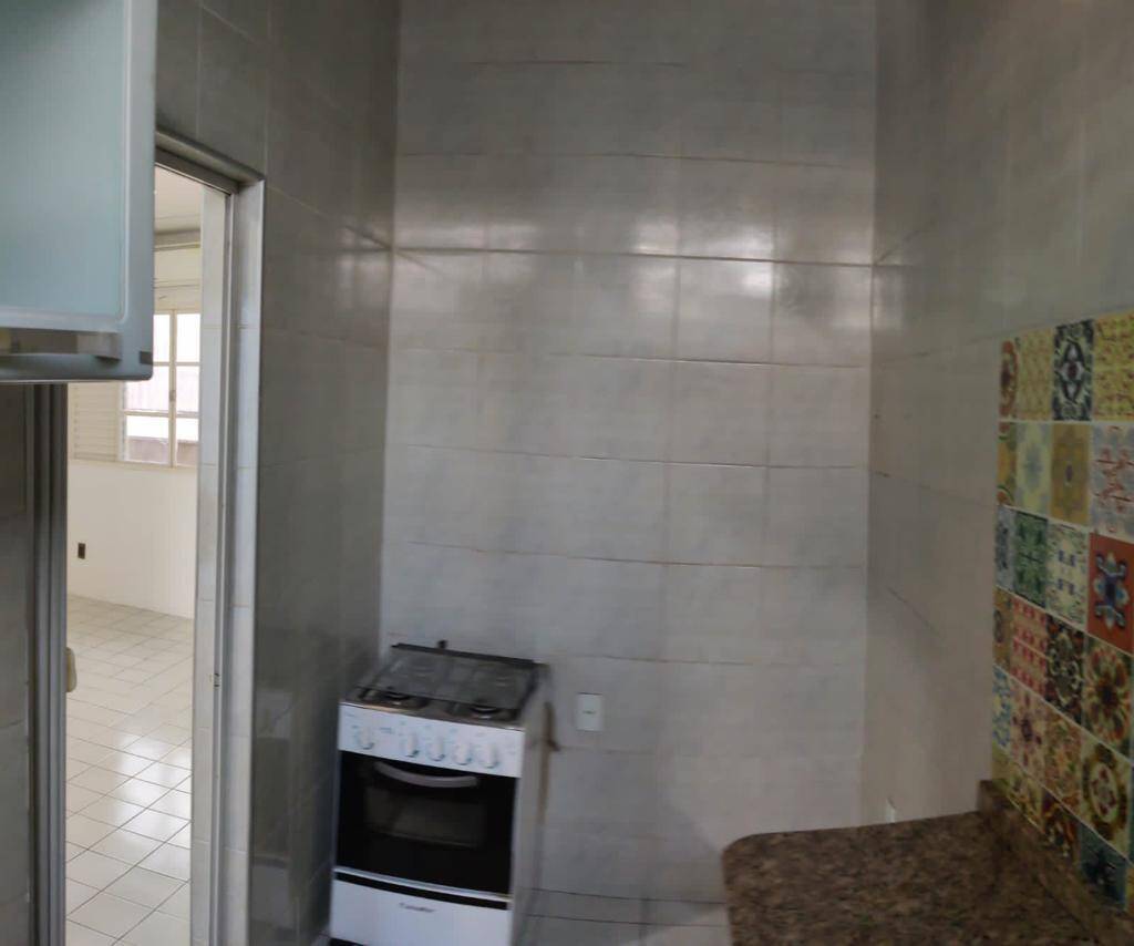 Apartamento para alugar com 1 quarto, 40m² - Foto 14