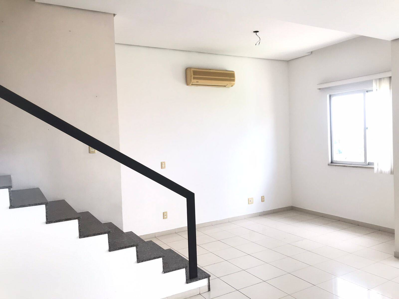 Apartamento à venda com 3 quartos, 284m² - Foto 4