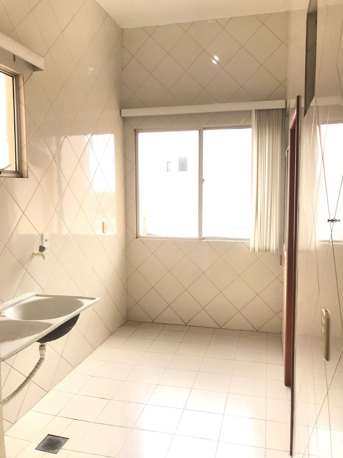 Apartamento à venda com 3 quartos, 284m² - Foto 13