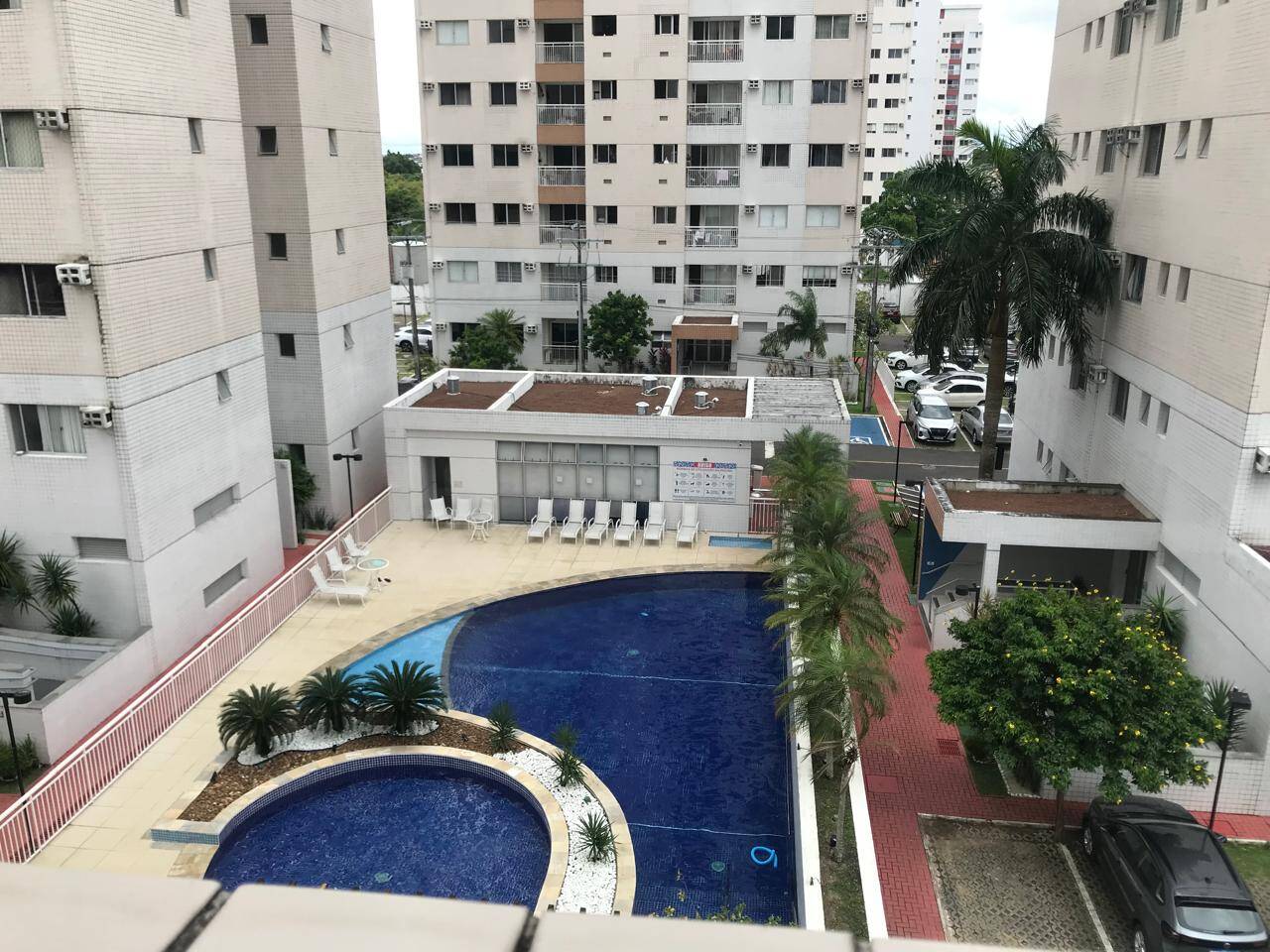 Apartamento à venda com 3 quartos, 84m² - Foto 2